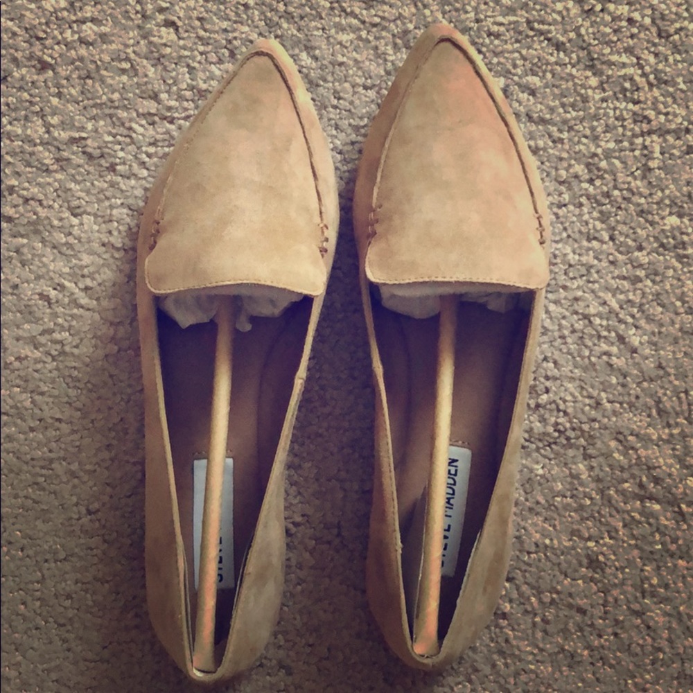 Steve Madden Feather Loafer Flat